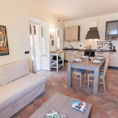 Nyaraló Casa Pina - By Lovecomo Menaggio
